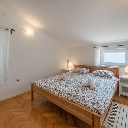 Seaside Apartment Барич-Драга Экстерьер фото